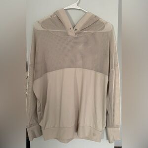 Cali Sport Women’s Mesh Hoody - Size Large 
Pre-Loved - PTP 26”